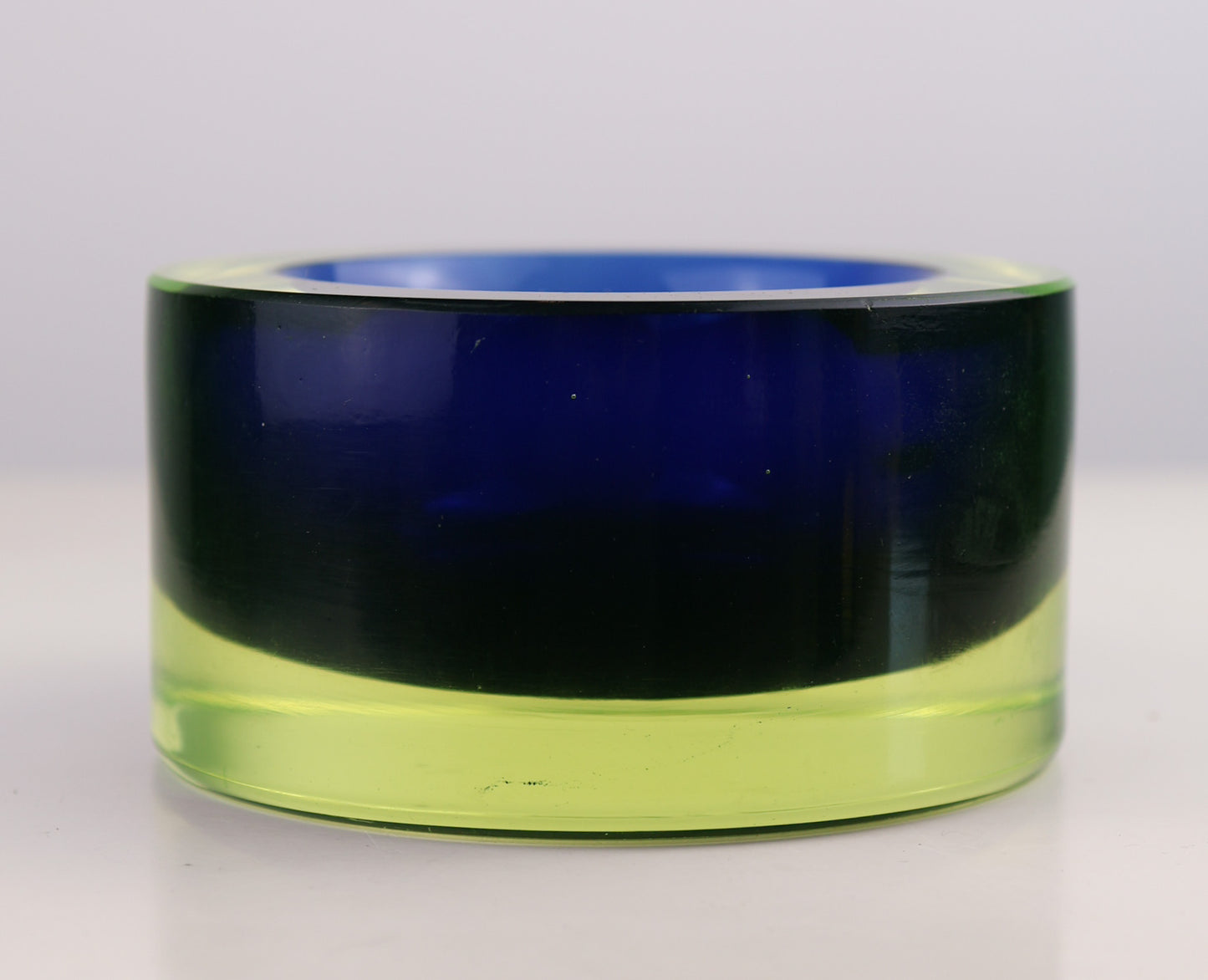 Murano Submerged Bowl/Ash Tray by Mario Pinzoni for Seguso