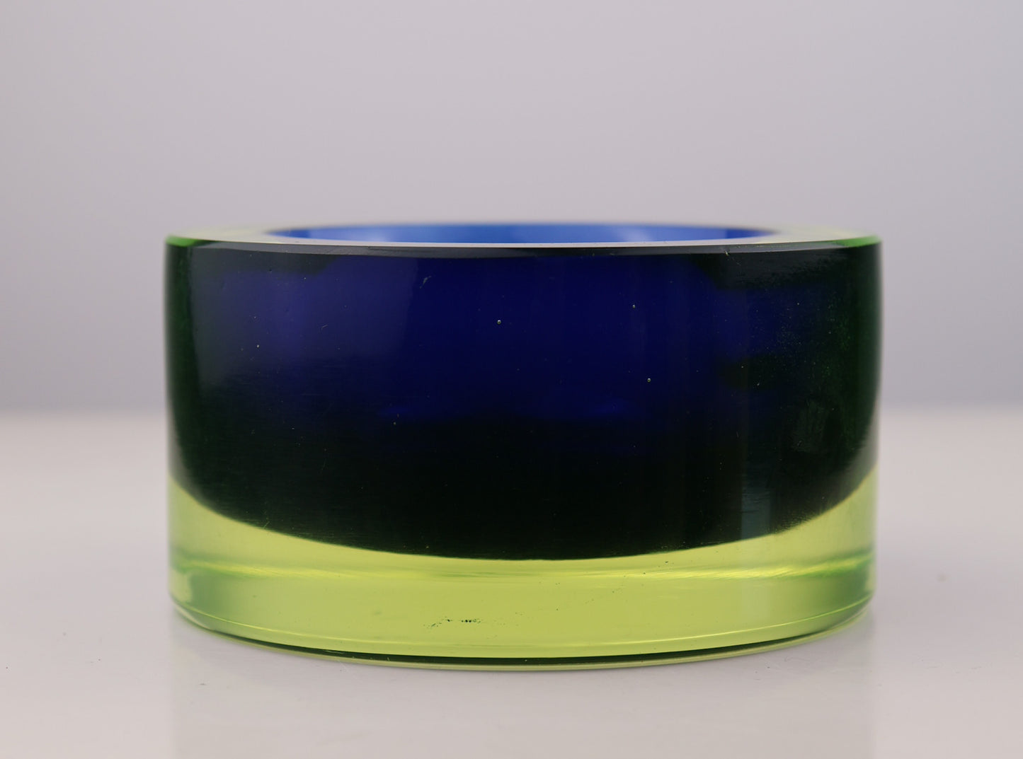 Murano Submerged Bowl/Ash Tray by Mario Pinzoni for Seguso
