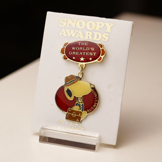 "World's Greatest Businessman" Snoopy Award Enamel Pin