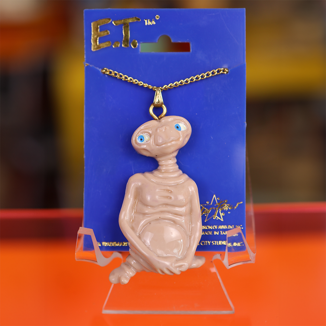 Deadstock "E.T. the Extra Terrestrial" Character Pendant