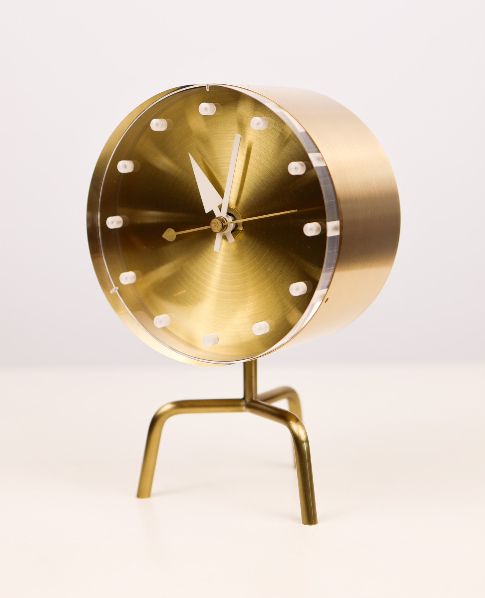 e Nelson Desk Clock ジョージネルソン ヴィトラ George Nelson Desk Clock by Vitra – STARLAND Vintage & Unusual