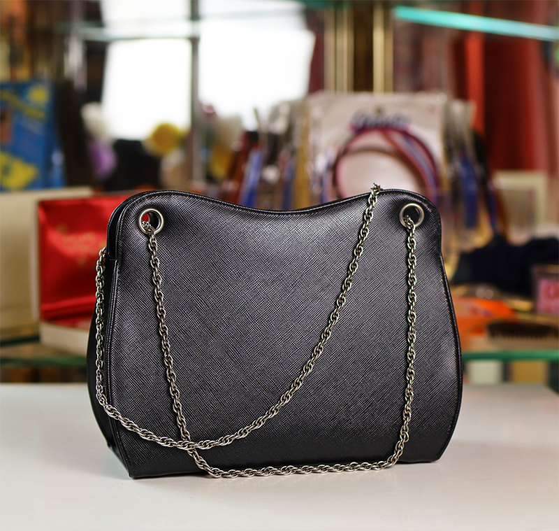 Vintage Saffiano Leather & Adjustable Chain Handbag by Theodor