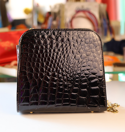 Small Vintage Faux Croc Leather Handbag