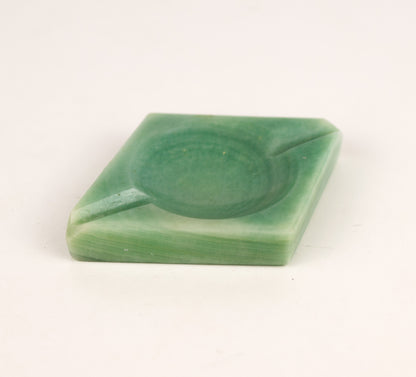 Vintage 1930s Art Deco Green onyx jade carved cigarette ash tray