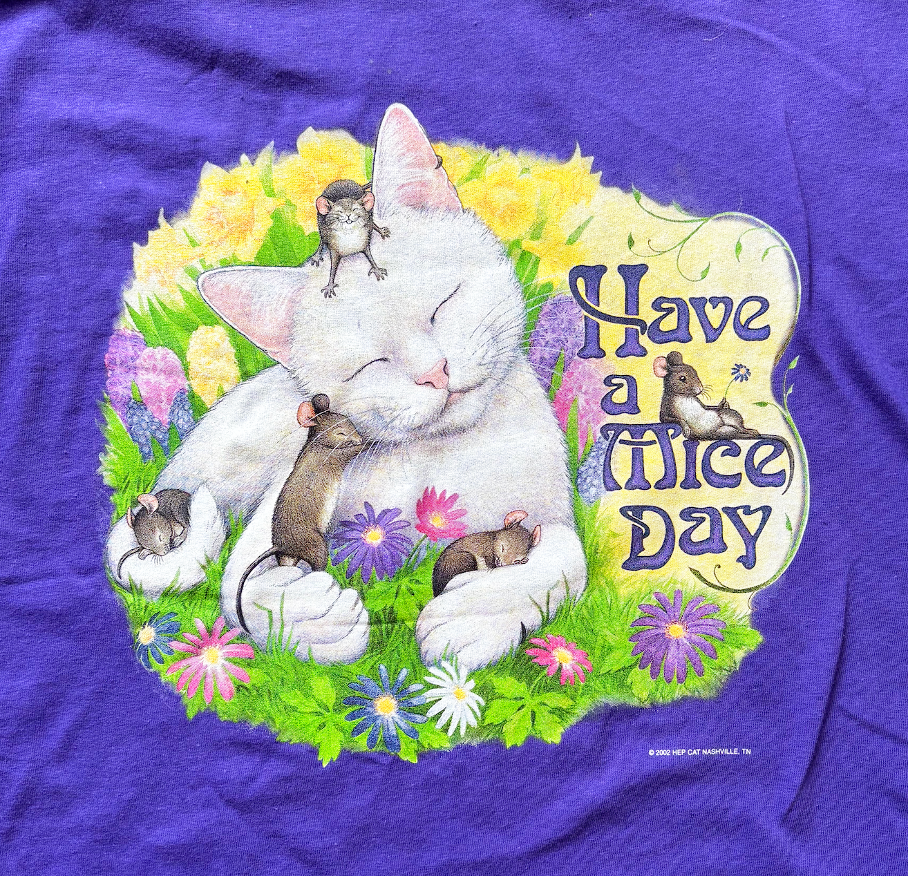 Vintage cat shirt featuring cat and mice