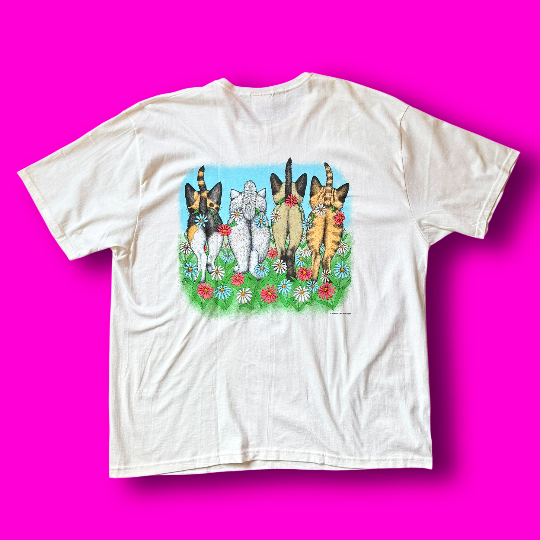 vintage spring kittens shirt showing cat butts
