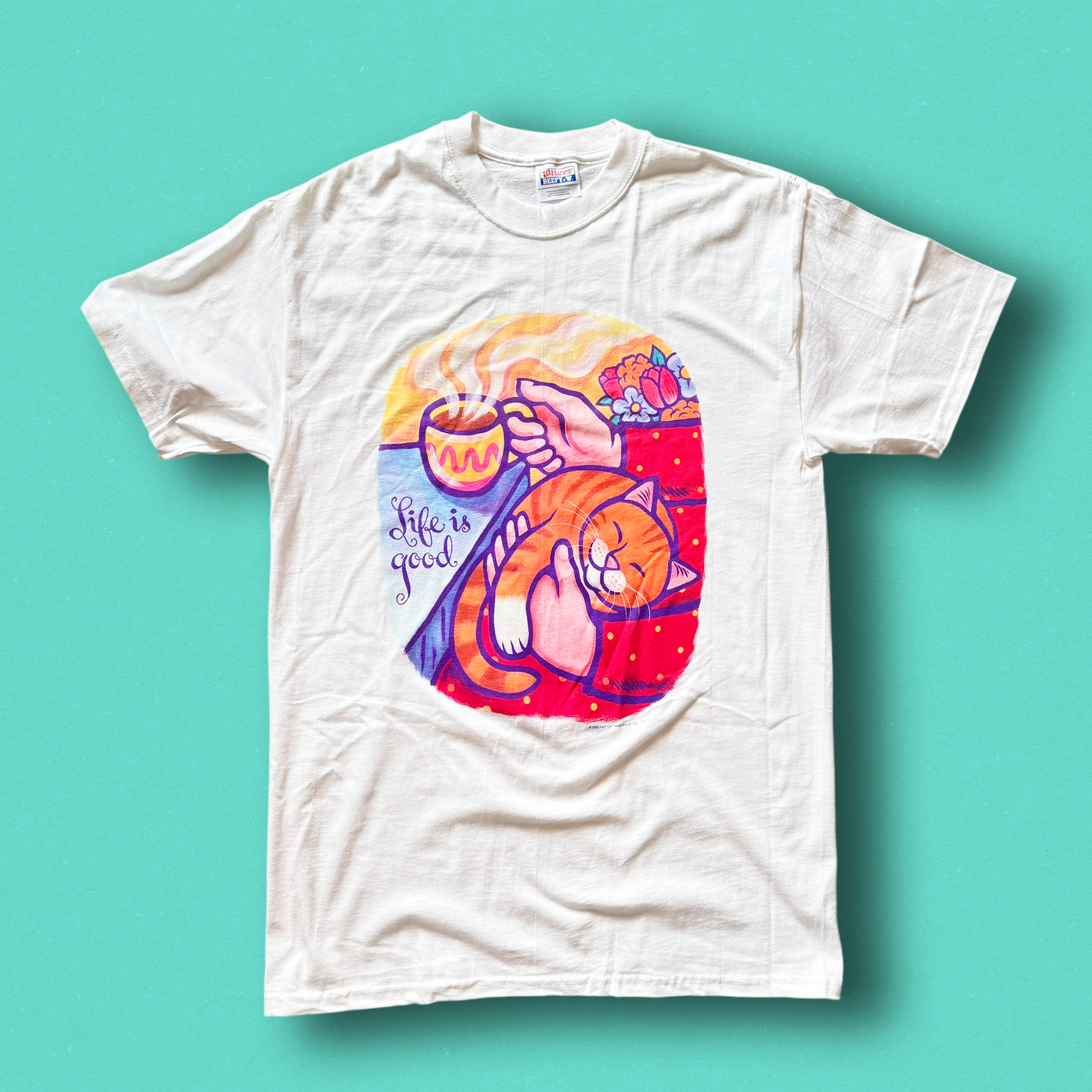 Vintage cat lover graphic T-shirt featuring "Life Is Good" funny novelty cat tee deadstock